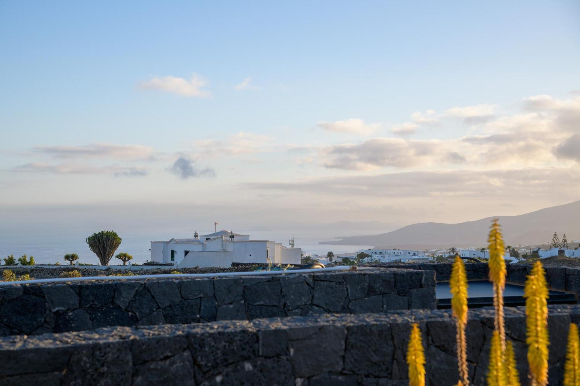 Villa Ainara Tías Εξωτερικό φωτογραφία